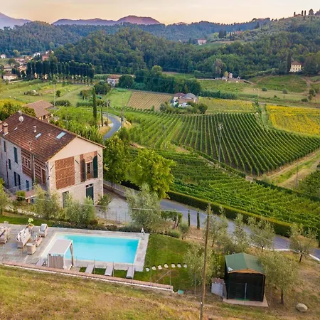 Rustic Elegance In The Heart Of Tuscany Villa *