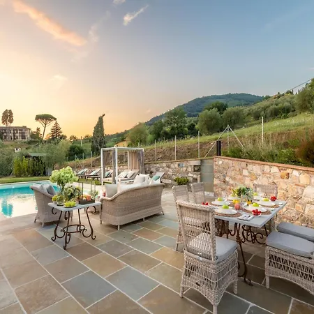 Villa Rustic Elegance In The Heart Of Tuscany Lucca