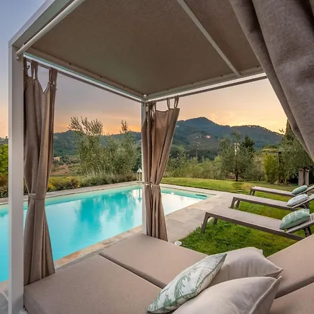 Rustic Elegance In The Heart Of Tuscany Villa *